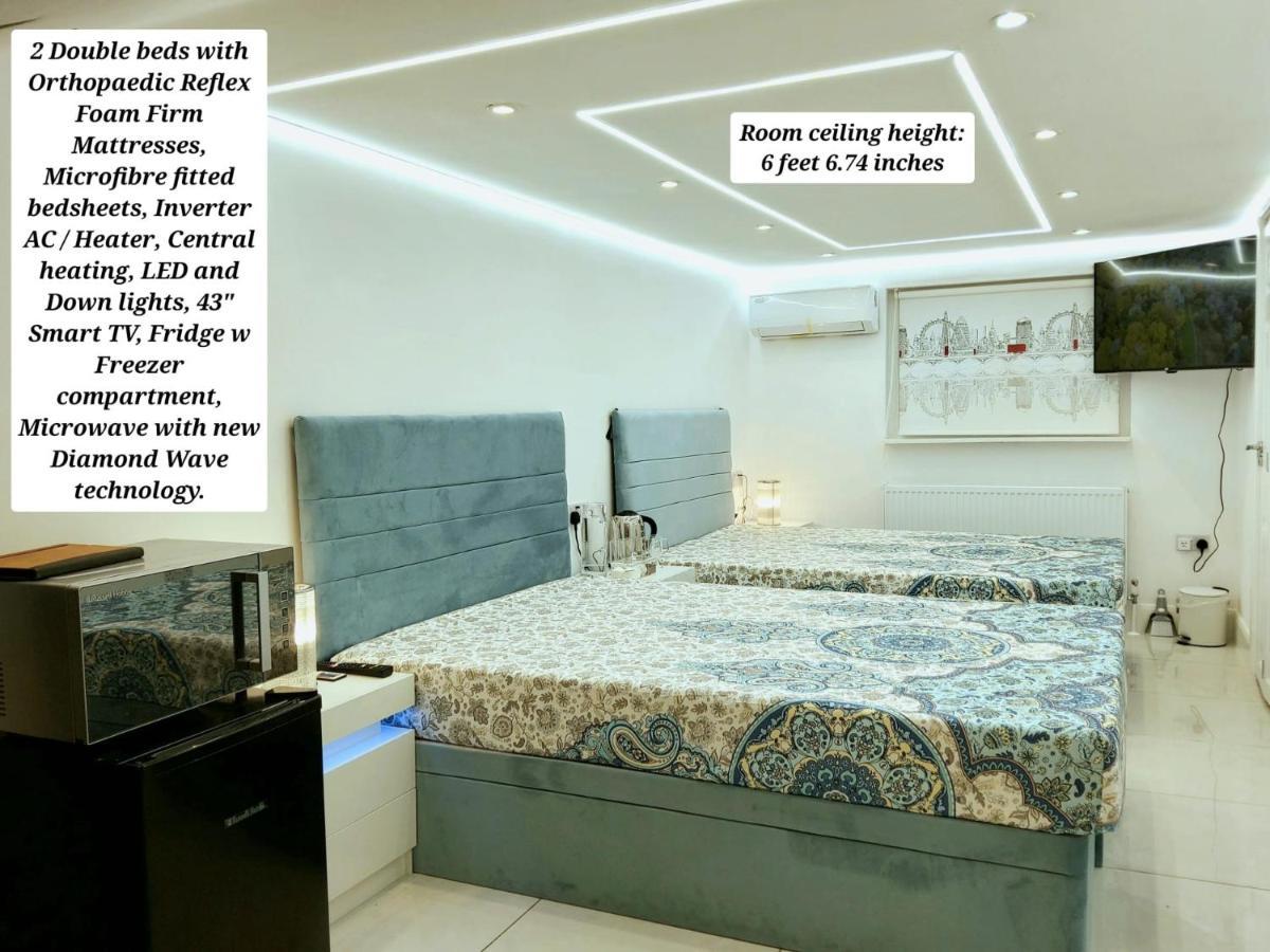 Air Conditioned Modern Double Bed Room With Private Attached Bathroom - Free Parking - Near London Heathrow Airport & Southall Broadway Bagian luar foto